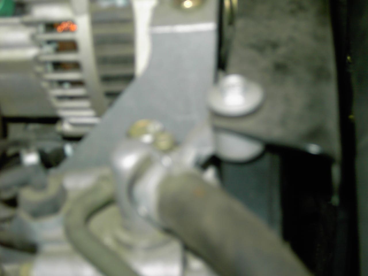 subaru power steering bolt picture